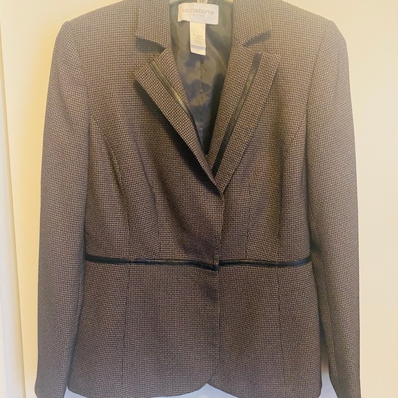 Liz Claiborne blazer and skirt business suit set size 4 - Picture 2 of 7